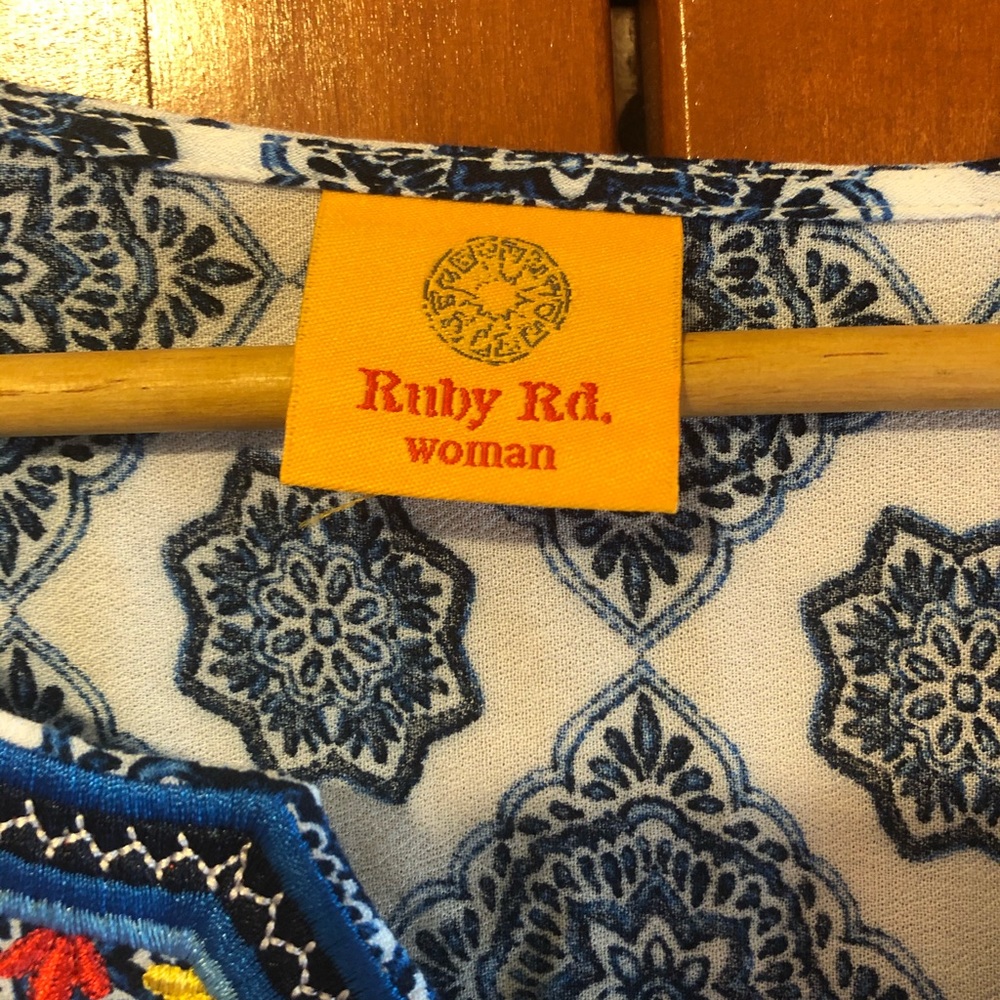 Ruby Rd. Printed Top Size 3X - Picture 2 of 8